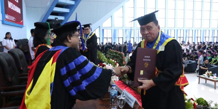 Wabub RD, Sandang Gelar Magister Administrasi Publik