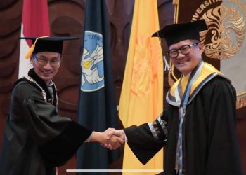 Catat Sejarah, Joune Ganda Bupati Minut Pertama Diwisuda di Kampus Ternama di Indonesia