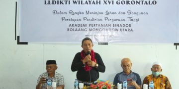 Dr. Rivai Hamza M,Si, perwakilan LLDIKTI XVI Gorontalo, saat menyampaikan sambutannya (Foto : Istimewa)
