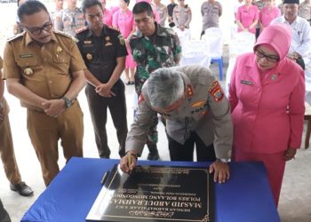 Kapolda Sulut Resmikan Masjid Abdulrahman dan Pura Bhayangkara Winayaka Polres Bolmong