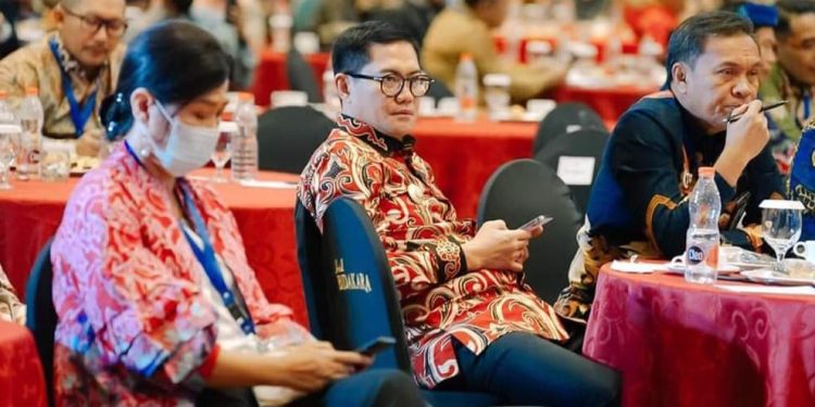 Dibuka Wamendagri, Bupati Joune Ganda Hadiri SPM Award 2023