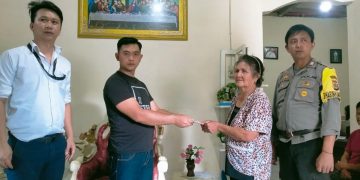 Pemdes Kawatak Salurkan BLT Kepada 44 KPM