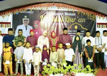 Didampingi Ketua TP PKK Bolmong, Bupati Limi Hadiri Nujulul Qur’an di Desa Bumbung