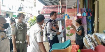 Dishub dan Satpol PP Ingatkan Pemilik Toko Terkait Parkir Liar