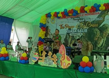 Nayodo Hadiri Perayaan Paskah di Desa Sia