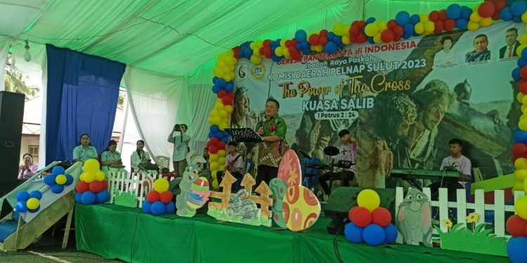 Nayodo Hadiri Perayaan Paskah di Desa Sia