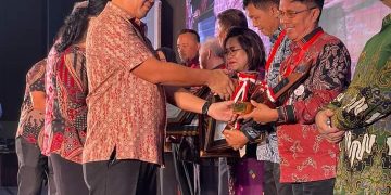 Lagi, Pemerintahan JGKWL Boyong 2 Penghargaan Sekaligus