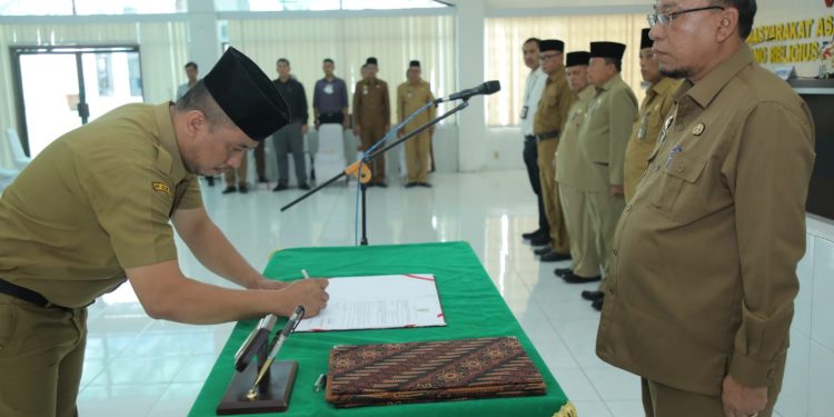 Sekda Ambil Sumpah Janji 123 PNS Formasi 2019 dan 2021 di Lingkungan Pemkab Asahan