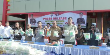 Bupati Surya Ikuti Press Rilis SatRes Narkoba Polres Asahan