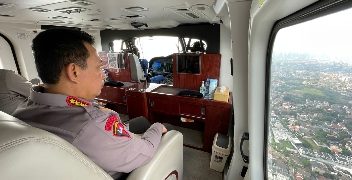 Kapolri Naik Heli Pantau Langsung Arus Mudik di Jalan Tol dan Arteri
