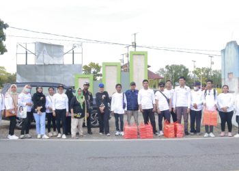 Tampak PPK dan PPS Kaidipang bersama Komisioner KPUD Sulut dan Komisioner KPUD Bolmut