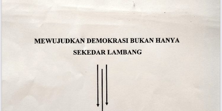 Mewujudkan Demokrasi Bukan Hanya Sekedar Lambang