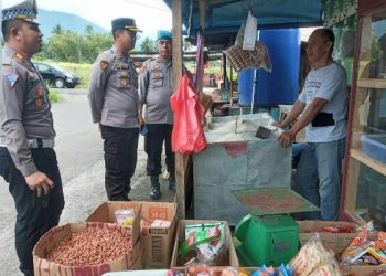 Jumat Curhat, Kapolres Bitung Dialog dengan Pedagang Pasar Sagerat