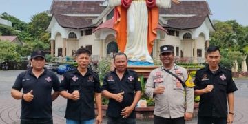 Personel Polresta Manado dan Jajaran Kawal Ibadah di Gereja