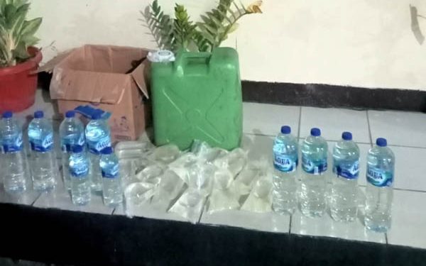 Razia Miras, Satresnarkoba Polres Minahasa Amankan Puluhan Liter Cap Tikus