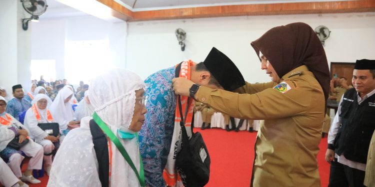 Tatong Bara Lepas 115 CJH dan Kafilah Peserta STQH Tingkat Provinsi