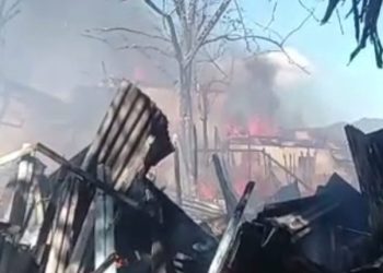 Si Jago Merah Lalap Enam Rumah di Kelurahan Kotamobagu