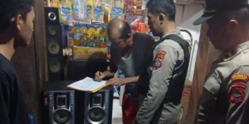 Tekan Gangguan Kamtibmas, Polsek Tuminting Lakukan Razia Miras