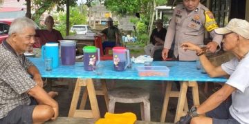 Bhabinkamtibmas Polsek Bunaken Aktif Lakukan Sambang Warga