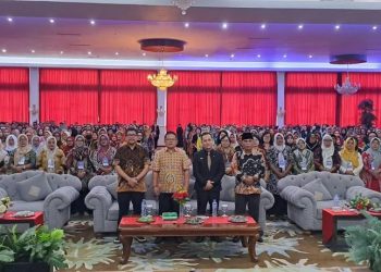 Nayodo Koerniawan Buka Training ALBAB Eksekutif Peduli Pendidikan