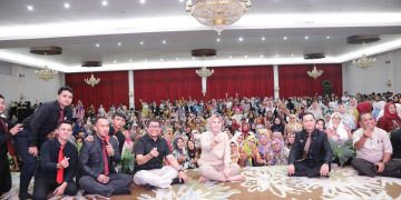 Tatong Bara Tutup Training ALBAB Eksekutif Peduli Pendidikan