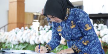 Tatong Bara Hadiri Pengukuhan Pengurus KORPRI Kotamobagu
