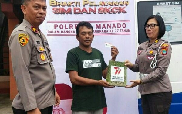 Sambut Hari Bhayangkara ke-77, Polresta Manado Laksanakan Bakti Pelayanan SIM dan SKCK
