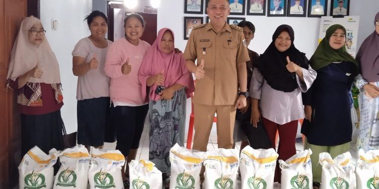 Kelurahan Gogagoman Salurkan CBP Kepada 522 KPM