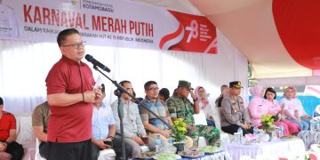 Nayodo Koerniawan Lepas Ribuan Peserta Karnaval Merah Putih