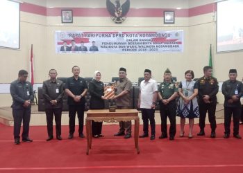 Wali Kota Tatong Bara Hadiri Rapat Paripurna Pengumuman Berakhirnya Masa Jabatan