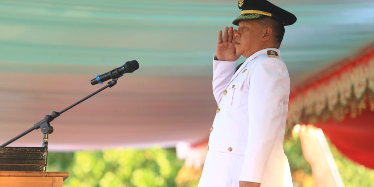 Nayodo Koerniawan Irup Penurunan Bendera Merah Putih HUT ke-78 RI