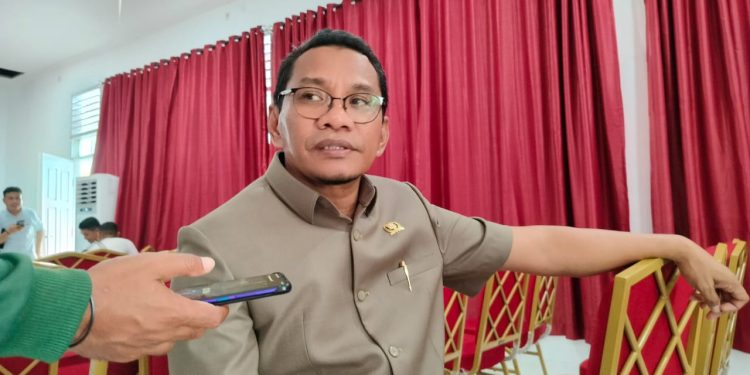 Ketua Komisi III DPRD Ultimatum Pemda Buton Tengah Soal Perekrutan Dirut PDAM