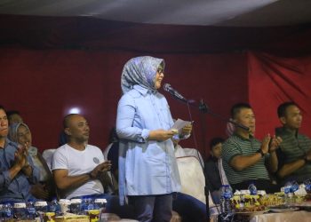 Tatong Bara Buka Turnamen Volly Ball Putra-Putri Piala Ketua KONI dan Ketua PBVSI