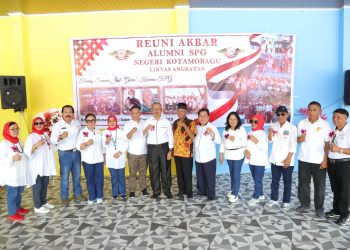 Reuni SPG, Wali Kota Asripan Nani Cerita Pengalaman Saat Bersekolah