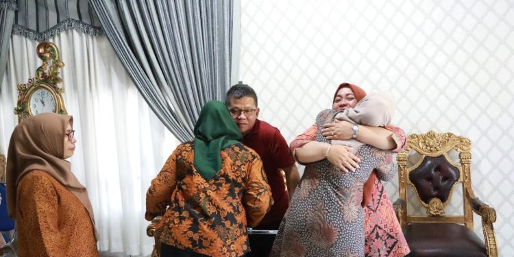 Nayodo Terima Ucapan Selamat Memasuki Purna Tugas dari Pimpinan OPD