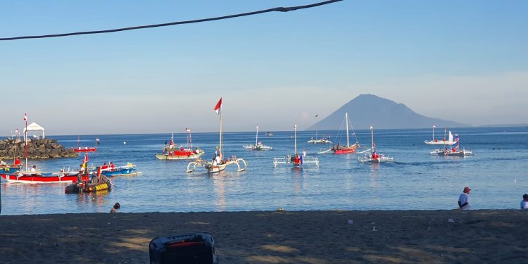Lomba Perahu Layar Tradisional, Kemendikbudristek Ajak Nelayan Jaga Keberlangsungan Laut