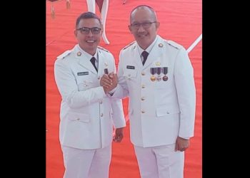 Dua putera Bolmut yang ditunjuk sebagai Penjabat Bupati dan Walikota. Sirajudin Lasena dan Asirpan Nani.