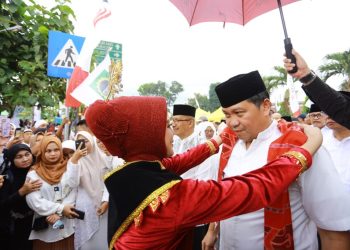 Asripan Nani Dampingi Wagub Steven Kandouw Hadiri Pelantikan BKMT Provinsi Sulut