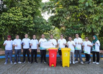 Pemkot Kotamobagu dan PLN Gelar Aksi Bersih Lingkungan