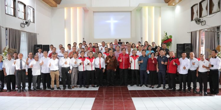 Wali Kota Asripan Nani Hadiri Pelantikan Panitia Natal PELPRIP BMR