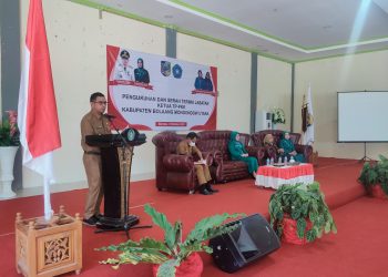 Pj. Bupati Bolmut, Sirajudin Lasena, saat menyampaikan sambutannya