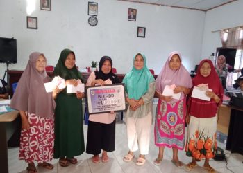 Pemdes Pontodon Timur Salurkan BLT DD Periode Oktober 2023