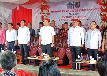 Limi Mokodompit Dampingi Steven Kandouw dalam Kegiatan di Dumoga