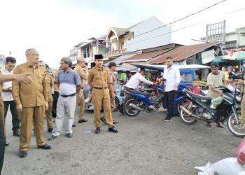 Pj Wali Kota Tinjau Kondisi Kawasan Eks Pasar Serasi Kotamobagu