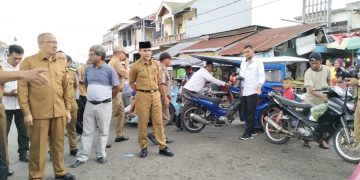 Pj Wali Kota Tinjau Kondisi Kawasan Eks Pasar Serasi Kotamobagu