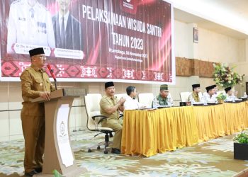 Pj Wali Kota Kotamobagu Asripan Nani, Hadiri Wisuda Santri Tahun 2023