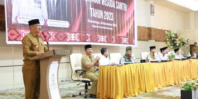 Pj Wali Kota Kotamobagu Asripan Nani, Hadiri Wisuda Santri Tahun 2023