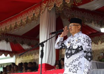 Pj Wali Kota Asripan Nani Irup Peringatan HGN, HUT ke 78 PGRI dan HUT ke 52 KORPRI
