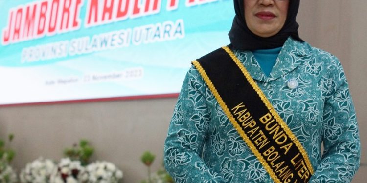 Dikukuhkan Jadi Bunda Literasi, Iryanti Uswanas: Ini Media Efektif Tumbuhkan Minat Baca
