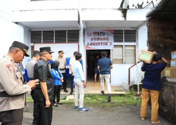 Tinjau Kesiapan Logistik Pemilu 2024, Pj Wali Kota Kunjungi KPU Kotamobagu